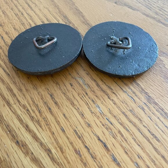 Cast Iron Rosette Casting – Ornamental Architectural Accent - Picture 3 of 4